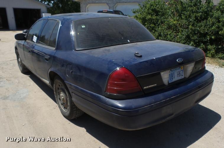 image for item DB2694 2010 Ford Crown Victoria Police Interceptor