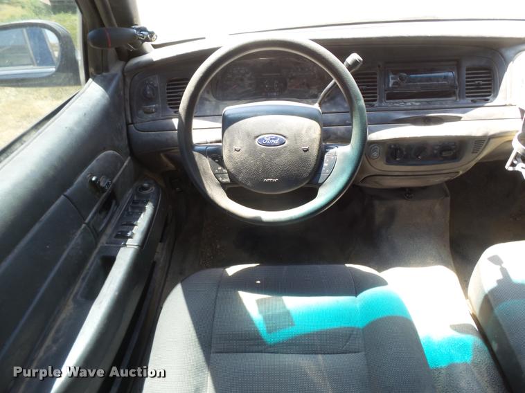 image for item DB2694 2010 Ford Crown Victoria Police Interceptor