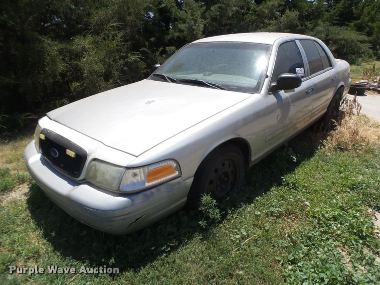 image for item DB2695 2007 Ford Crown Victoria Police Interceptor