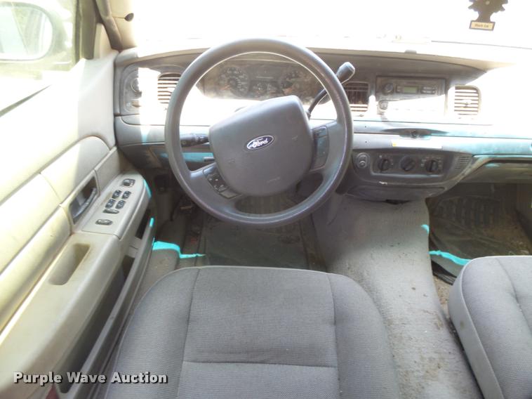 image for item DB2695 2007 Ford Crown Victoria Police Interceptor
