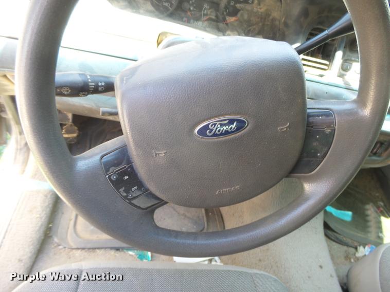 image for item DB2695 2007 Ford Crown Victoria Police Interceptor