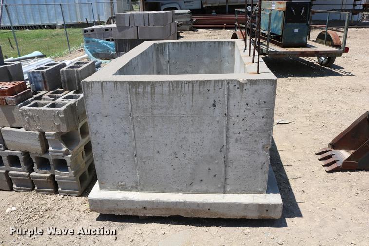 image for item DB9391 Storm drain