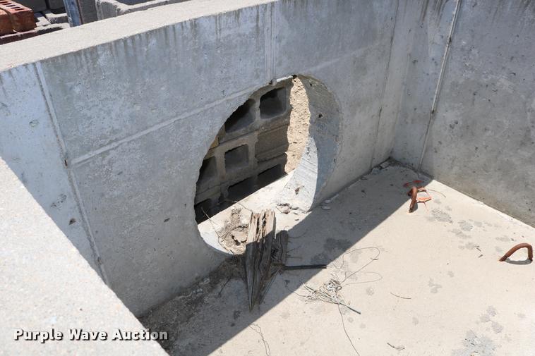 image for item DB9391 Storm drain