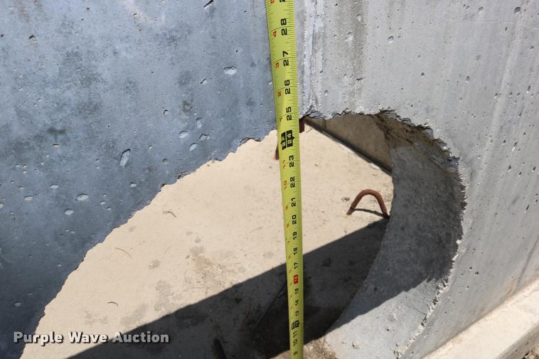 image for item DB9391 Storm drain