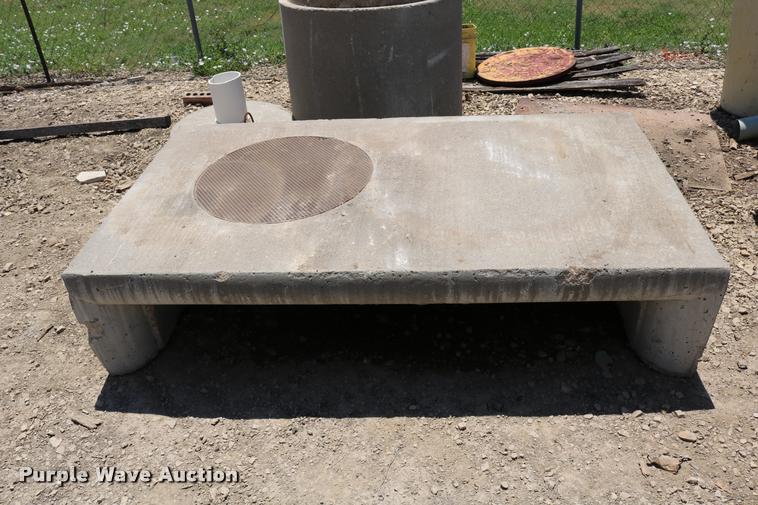 image for item DB9391 Storm drain