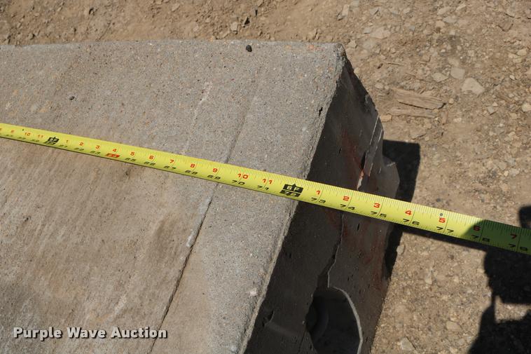 image for item DB9391 Storm drain