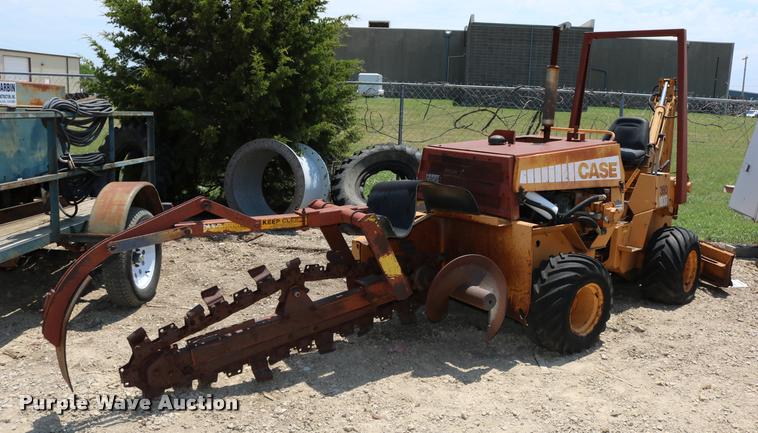 image for item DB9392 Case 360 trencher