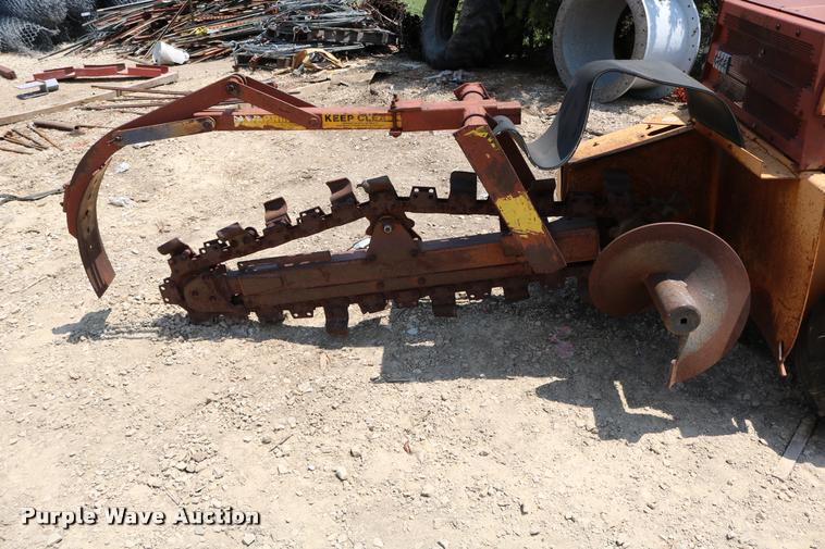 image for item DB9392 Case 360 trencher