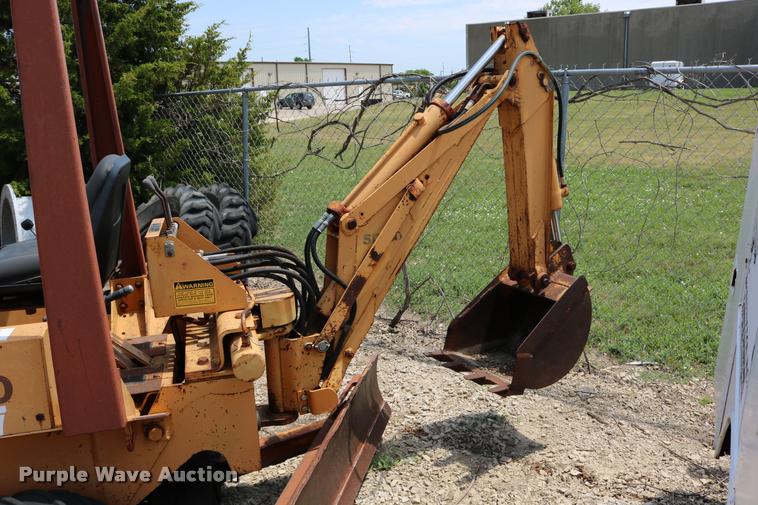 image for item DB9392 Case 360 trencher