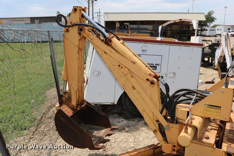 image for item DB9392 Case 360 trencher