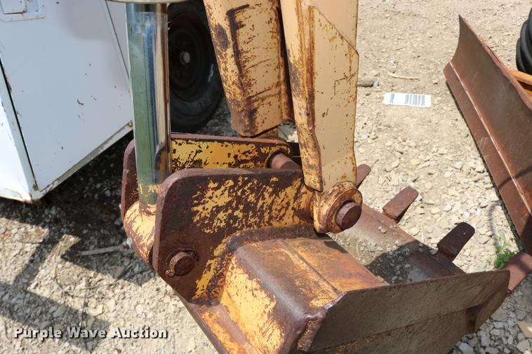 image for item DB9392 Case 360 trencher