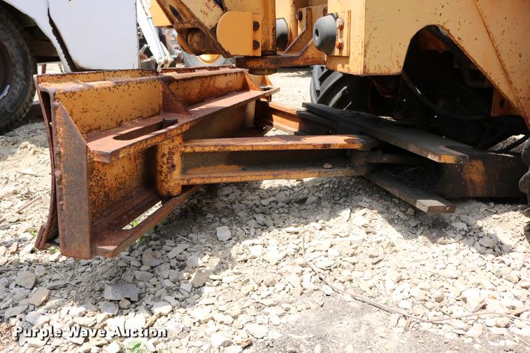 image for item DB9392 Case 360 trencher