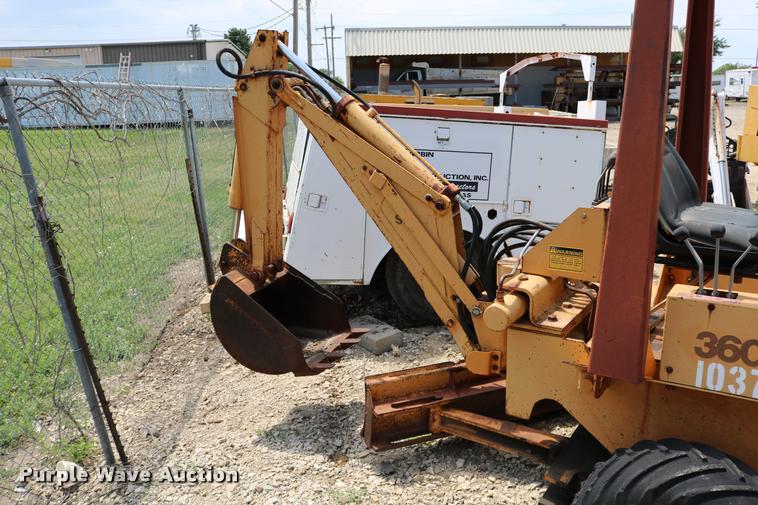 image for item DB9392 Case 360 trencher