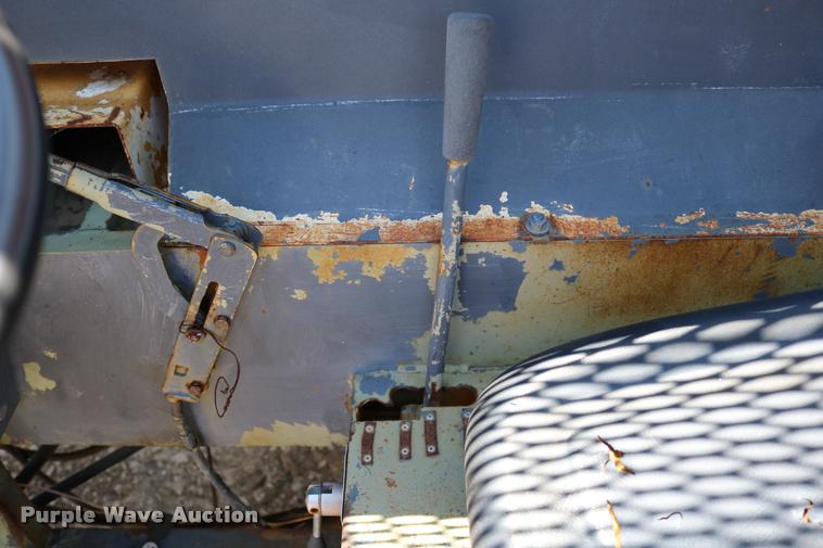 image for item DB9393 1974 Badger 544 telehandler