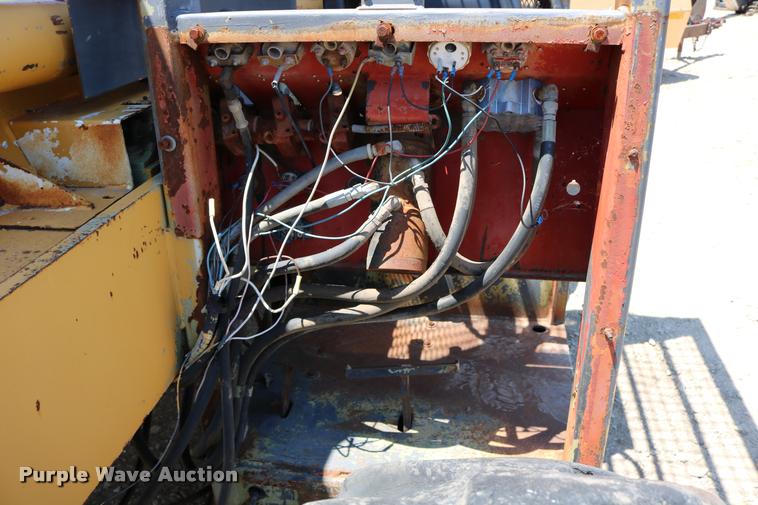 image for item DB9393 1974 Badger 544 telehandler