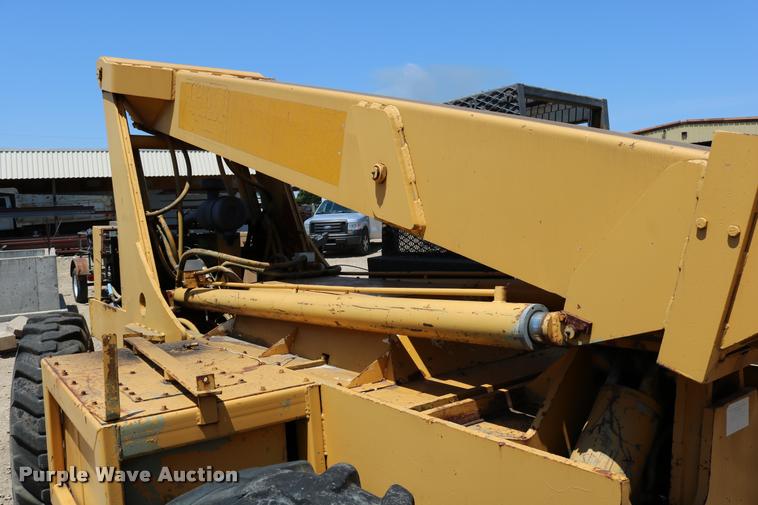image for item DB9393 1974 Badger 544 telehandler