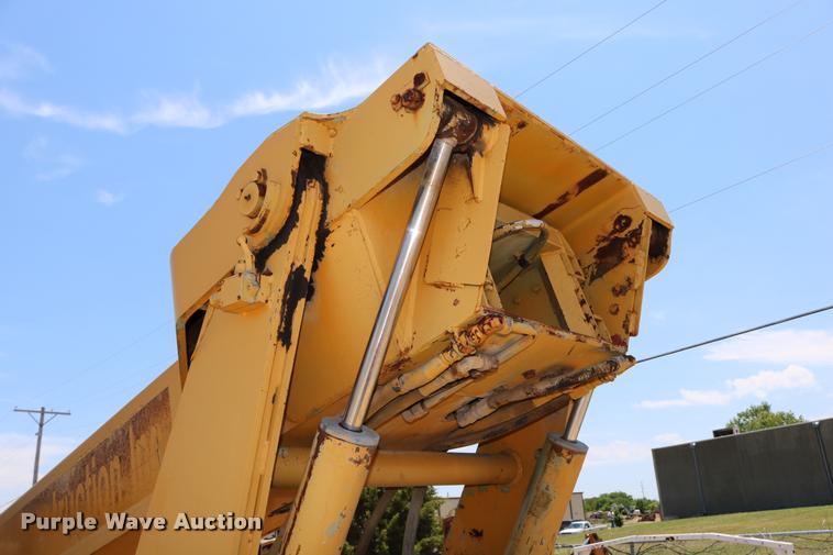 image for item DB9393 1974 Badger 544 telehandler