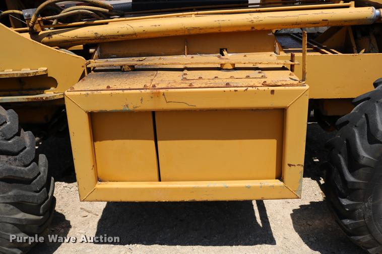 image for item DB9393 1974 Badger 544 telehandler