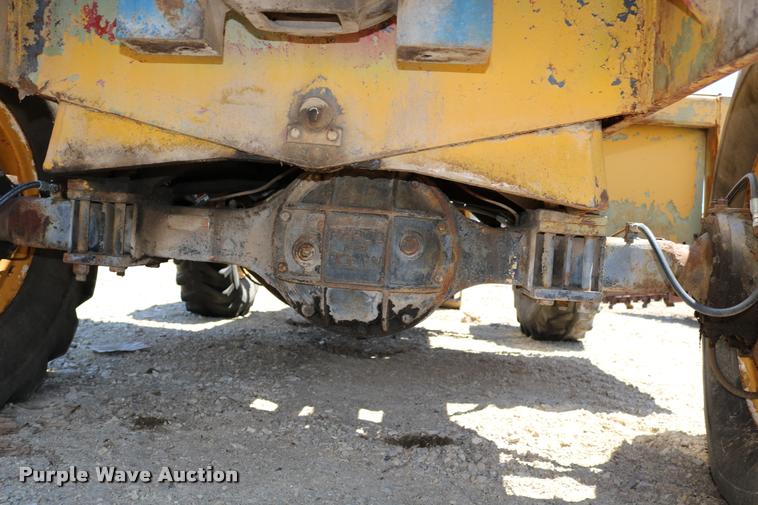 image for item DB9393 1974 Badger 544 telehandler