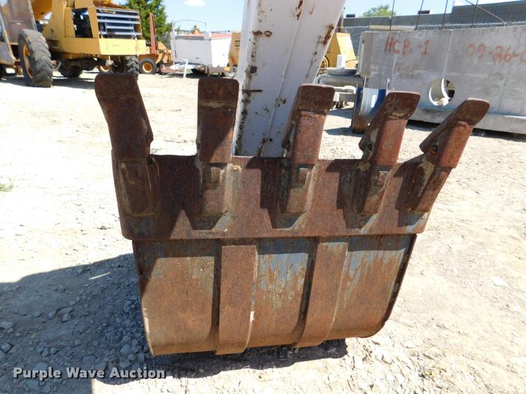 image for item DB9397 Melroe Bobcat 709 skid steer backhoe
