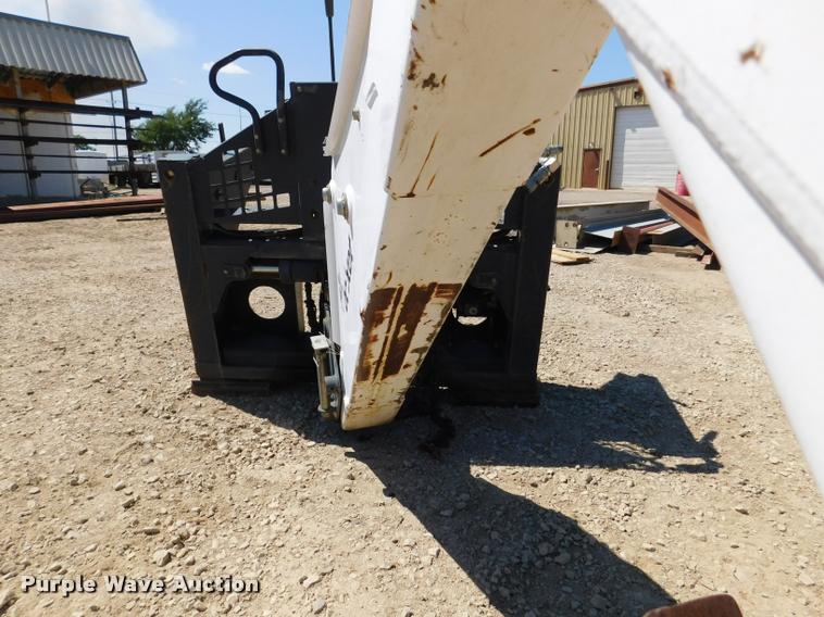 image for item DB9397 Melroe Bobcat 709 skid steer backhoe