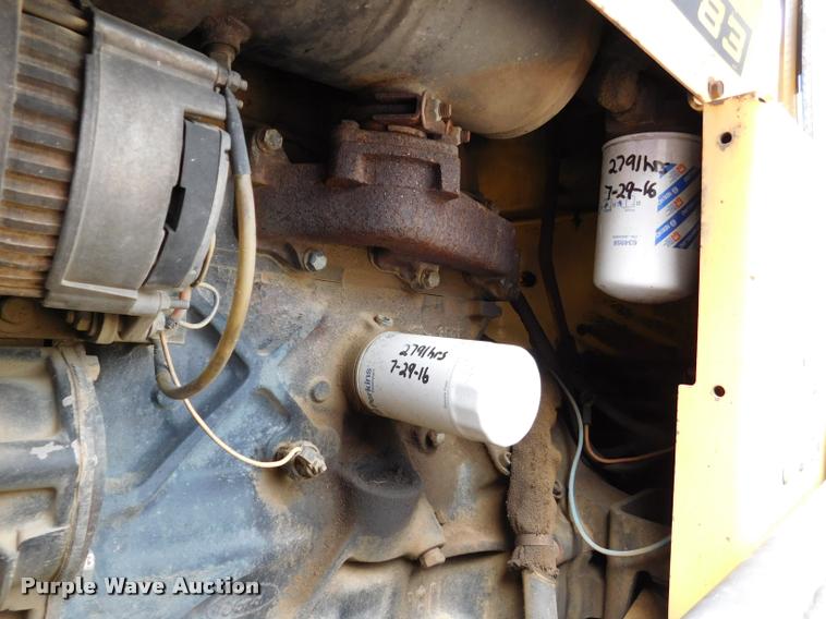 image for item DB9398 1994 New Holland L783 skid steer