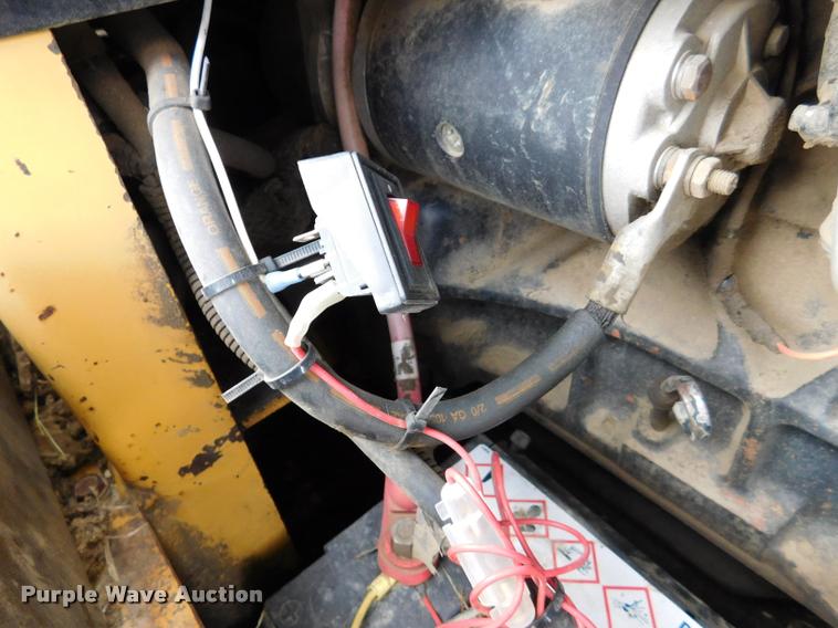 image for item DB9398 1994 New Holland L783 skid steer