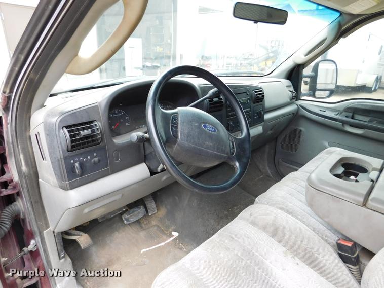 image for item DB9399 2006 Ford F250 Super Duty SuperCab pickup truck