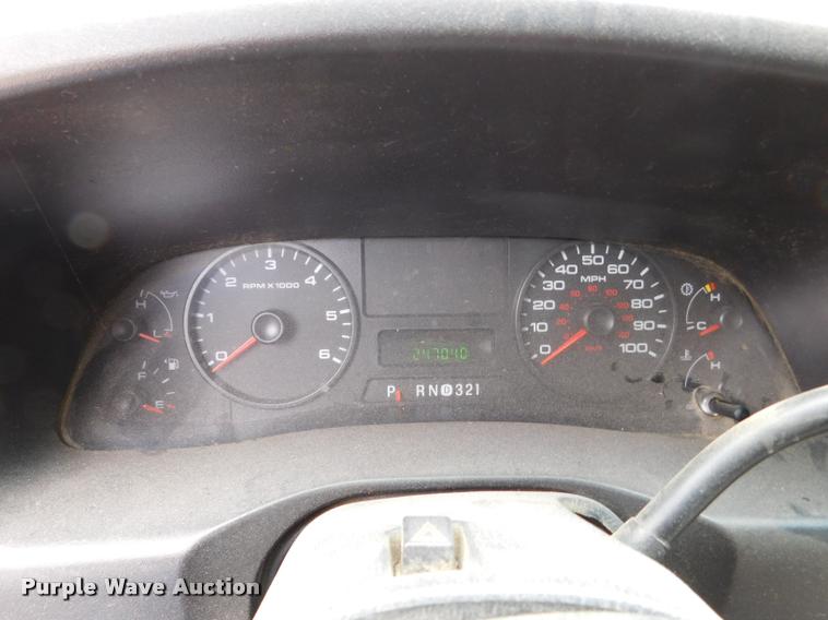 image for item DB9399 2006 Ford F250 Super Duty SuperCab pickup truck