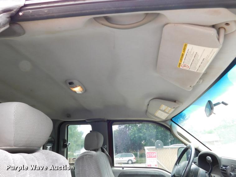 image for item DB9399 2006 Ford F250 Super Duty SuperCab pickup truck