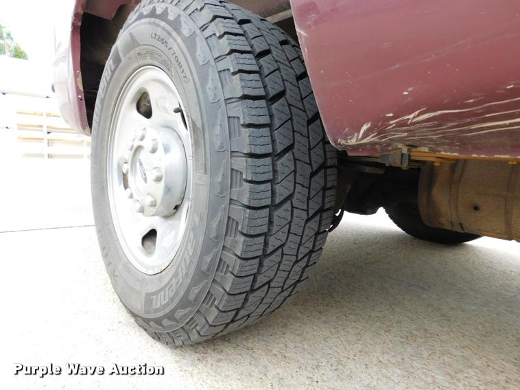 image for item DB9399 2006 Ford F250 Super Duty SuperCab pickup truck