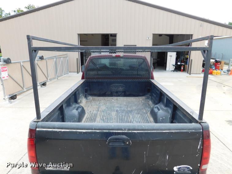 image for item DB9399 2006 Ford F250 Super Duty SuperCab pickup truck