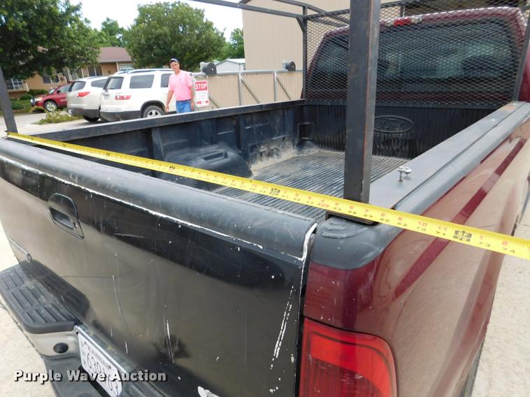 image for item DB9399 2006 Ford F250 Super Duty SuperCab pickup truck