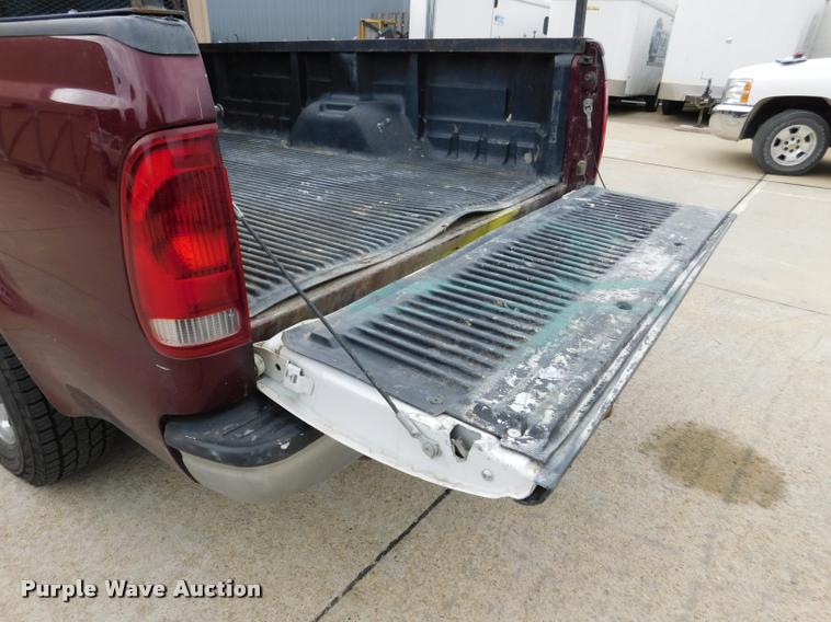 image for item DB9399 2006 Ford F250 Super Duty SuperCab pickup truck