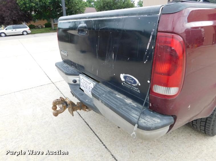 image for item DB9399 2006 Ford F250 Super Duty SuperCab pickup truck