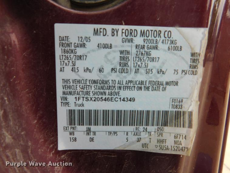 image for item DB9399 2006 Ford F250 Super Duty SuperCab pickup truck