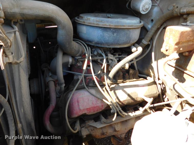 image for item DB9402 1979 International Loadstar grain truck