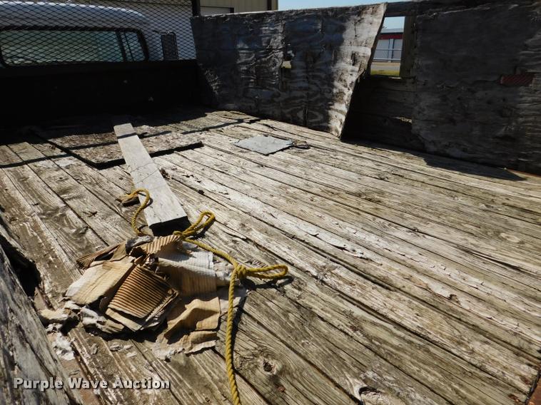 image for item DB9402 1979 International Loadstar grain truck