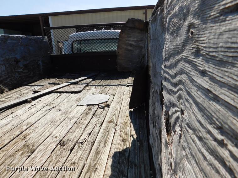 image for item DB9402 1979 International Loadstar grain truck