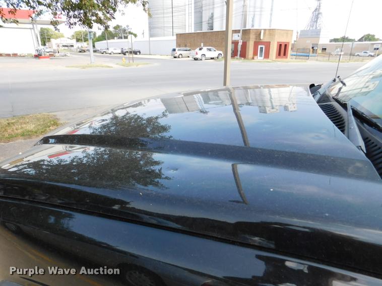 image for item DB9412 2004 Chevrolet Silverado 1500 Z71 Ext. Cab pickup truck