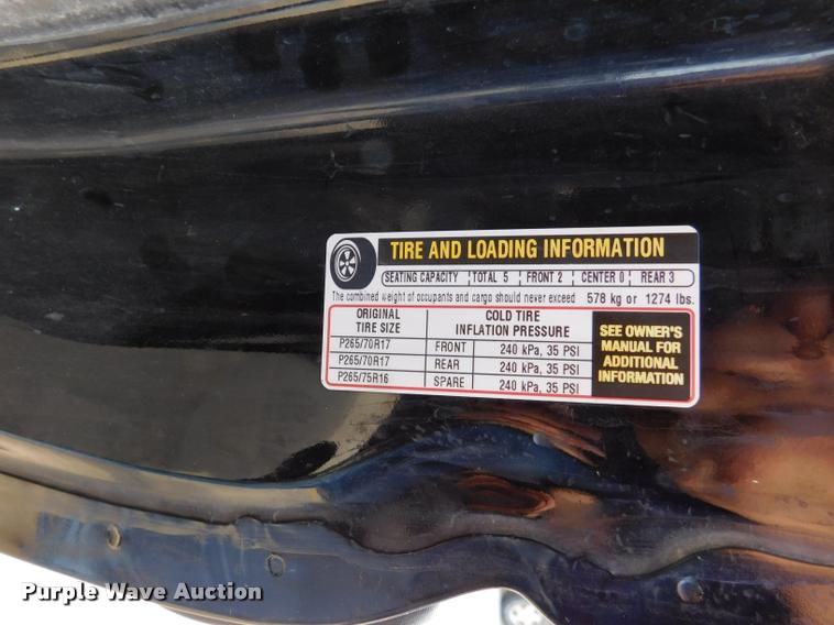 image for item DB9412 2004 Chevrolet Silverado 1500 Z71 Ext. Cab pickup truck