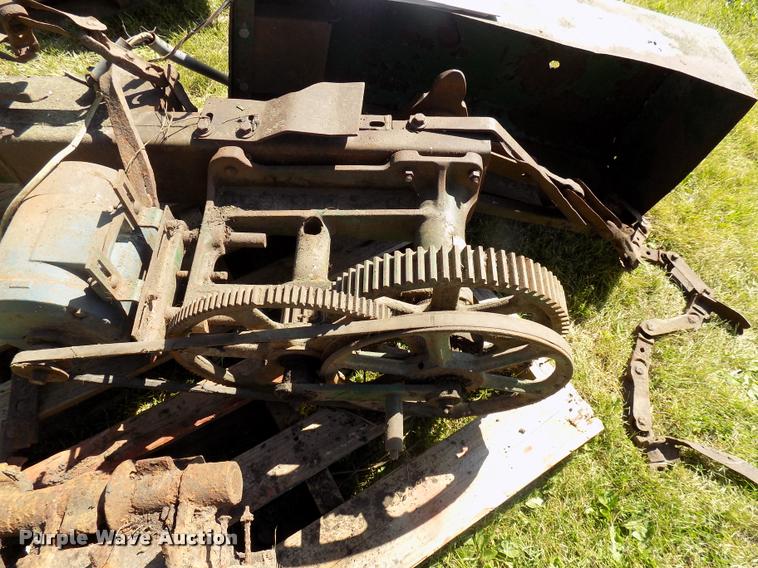 image for item DC4964 Badger barn cleaner