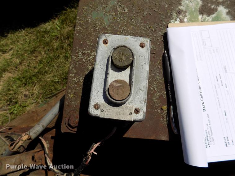 image for item DC4964 Badger barn cleaner