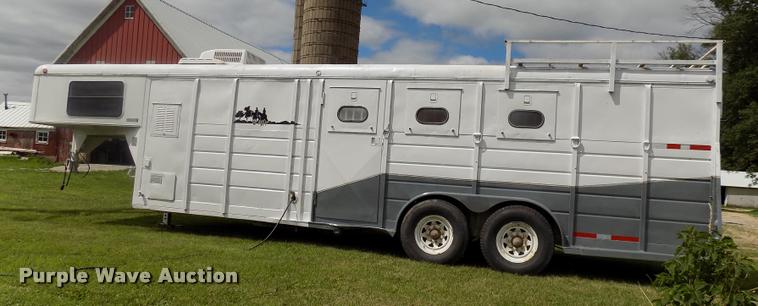 image for item DC4966 1991 WW livestock trailer