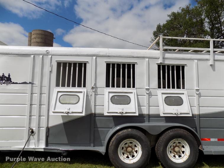 image for item DC4966 1991 WW livestock trailer