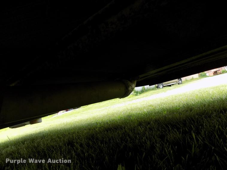 image for item DC4966 1991 WW livestock trailer