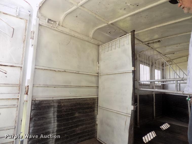 image for item DC4966 1991 WW livestock trailer