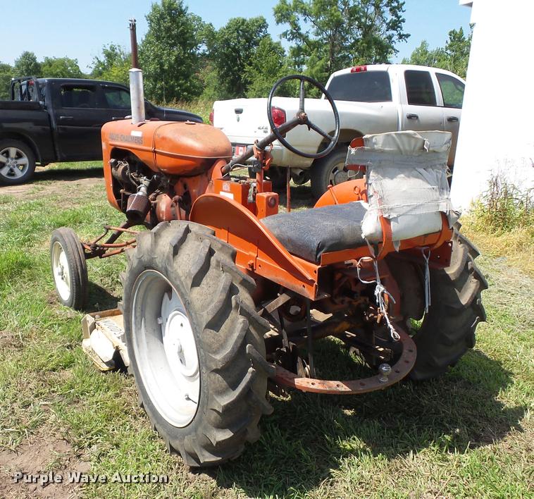 image for item DH9008 Allis Chalmers B tractor