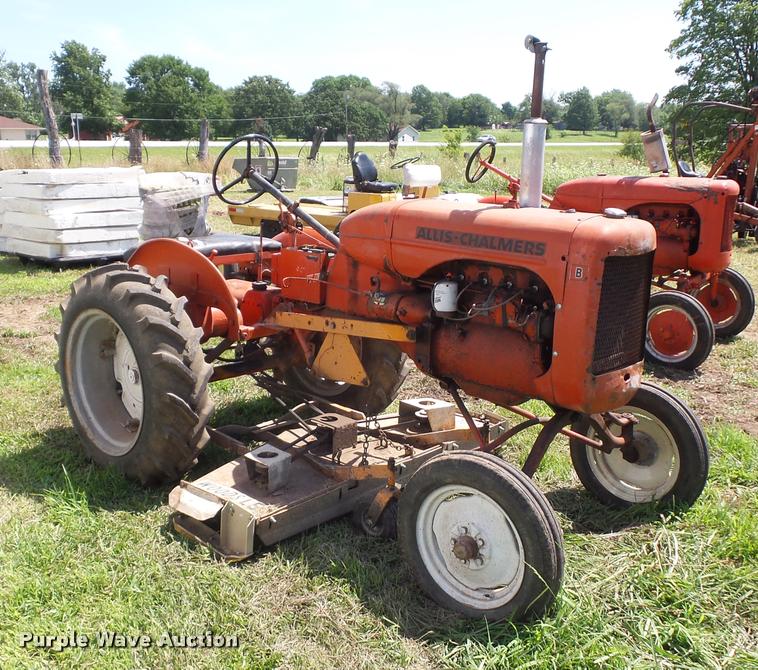 image for item DH9008 Allis Chalmers B tractor