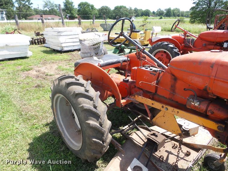 image for item DH9008 Allis Chalmers B tractor